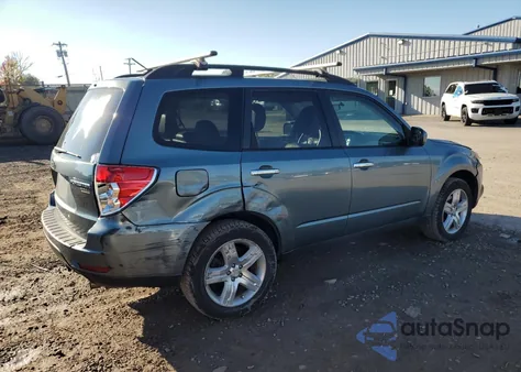 2010 Subaru Forester 2.5X Limited из США, поврежденный, VIN JF2SH6DC4AH701900